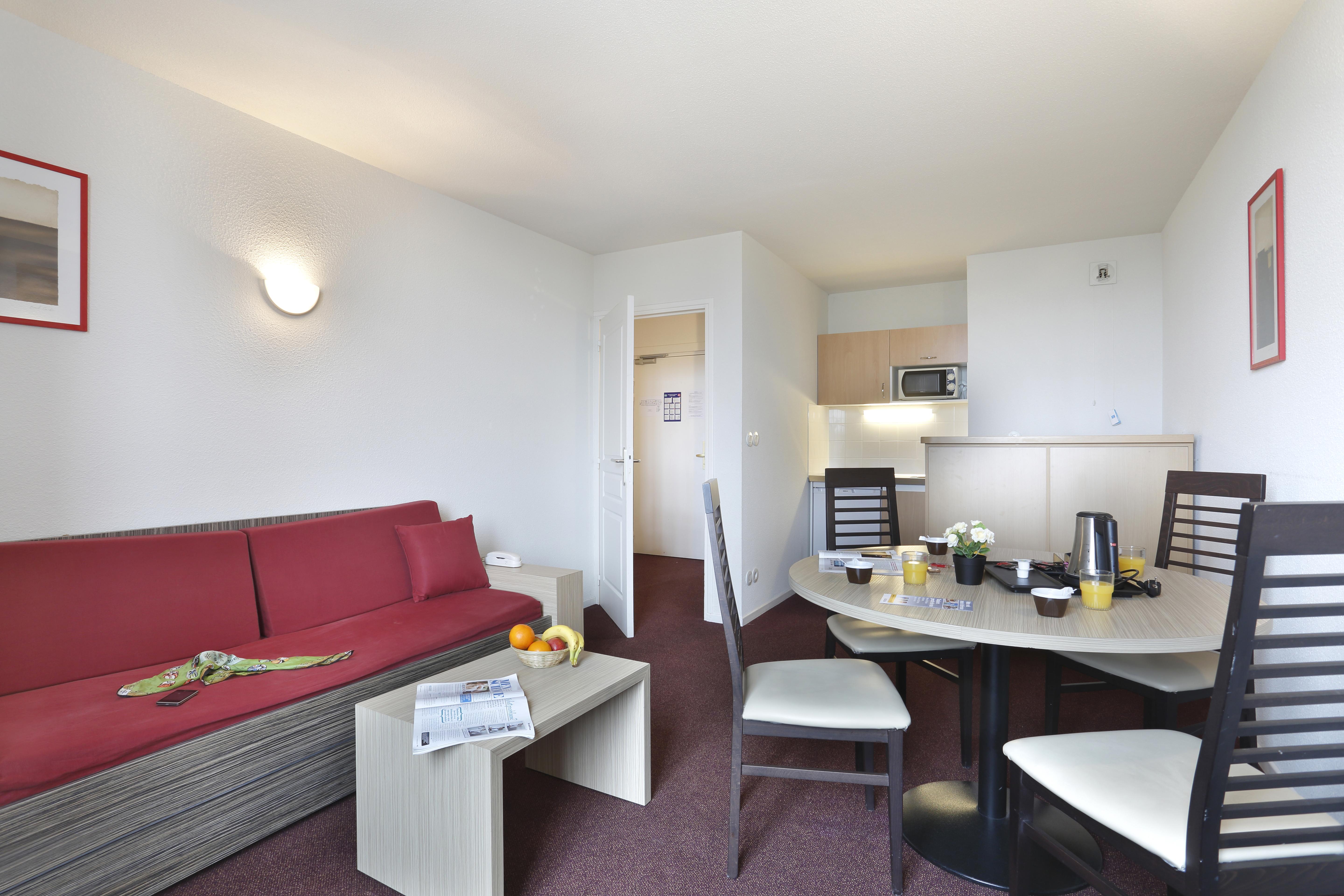 Comfort Suites & Vacanceole Les Demeures Champenoises Épernay Exterior foto